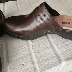 Clarks Mules